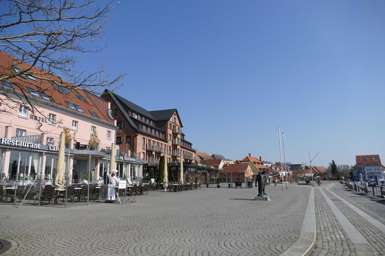 Ferienwohnung "An Der Waterkant" Objekt Id 12050-0 Waren  Exteriér fotografie